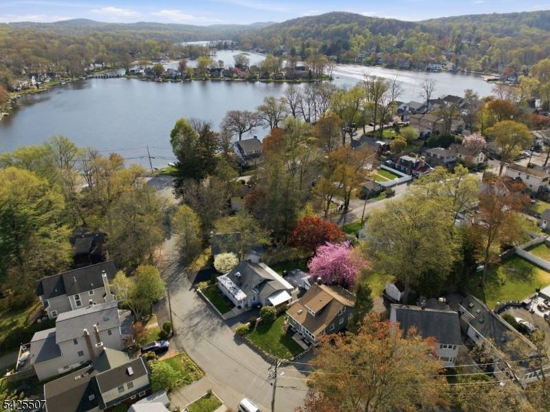 43 MERRIE TRAIL, Denville Twp., NJ 07834