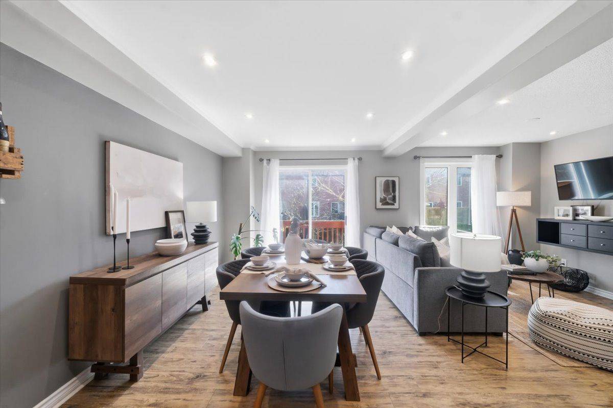 87 Thorp CRES, Ajax, ON L1T 3T4