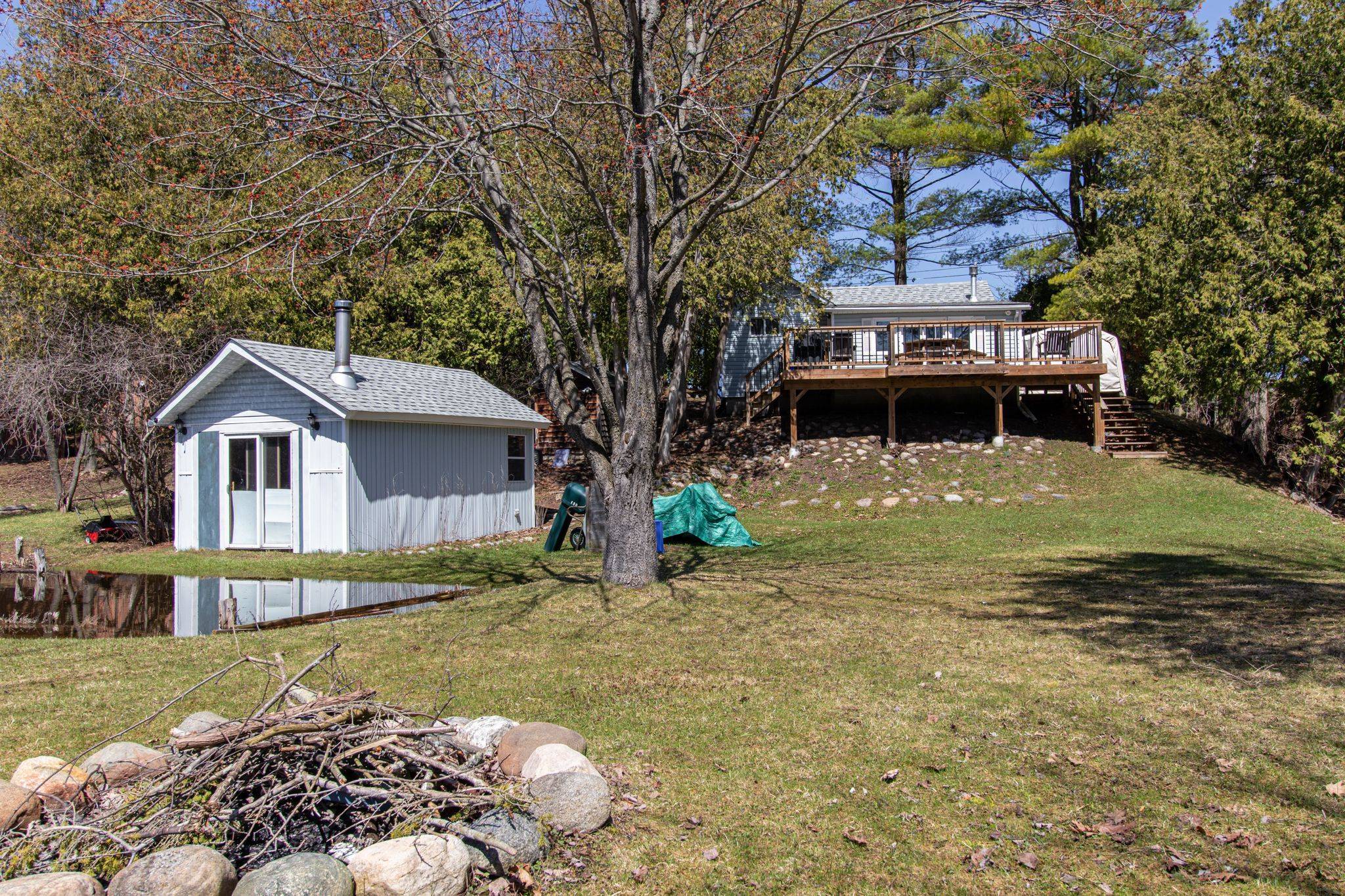 180 & 182 Riverbank DR, Georgina, ON L0E 1N0