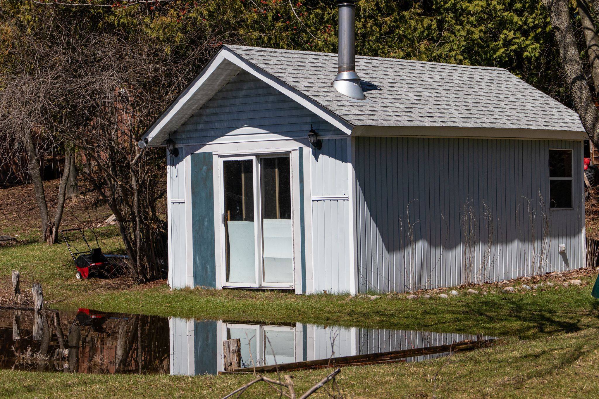 180 & 182 Riverbank DR, Georgina, ON L0E 1N0