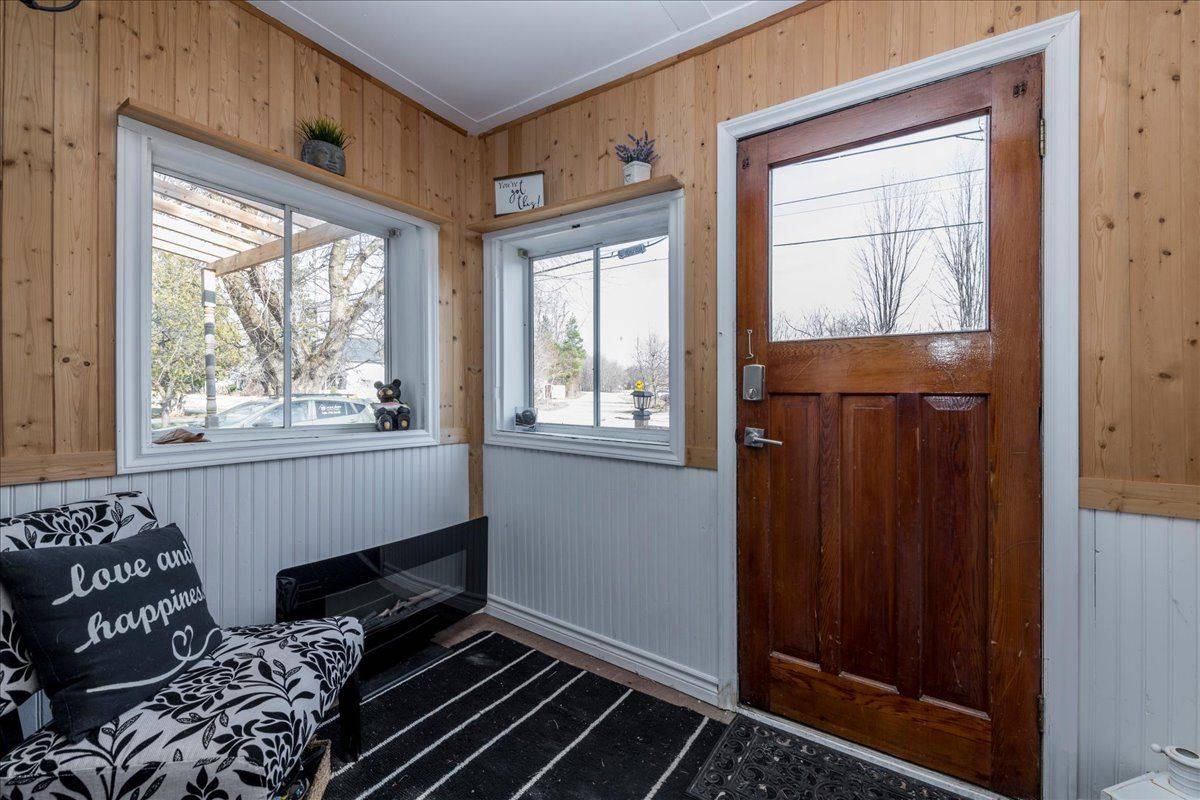 4 Gray ST, Severn, ON L0K 1E0