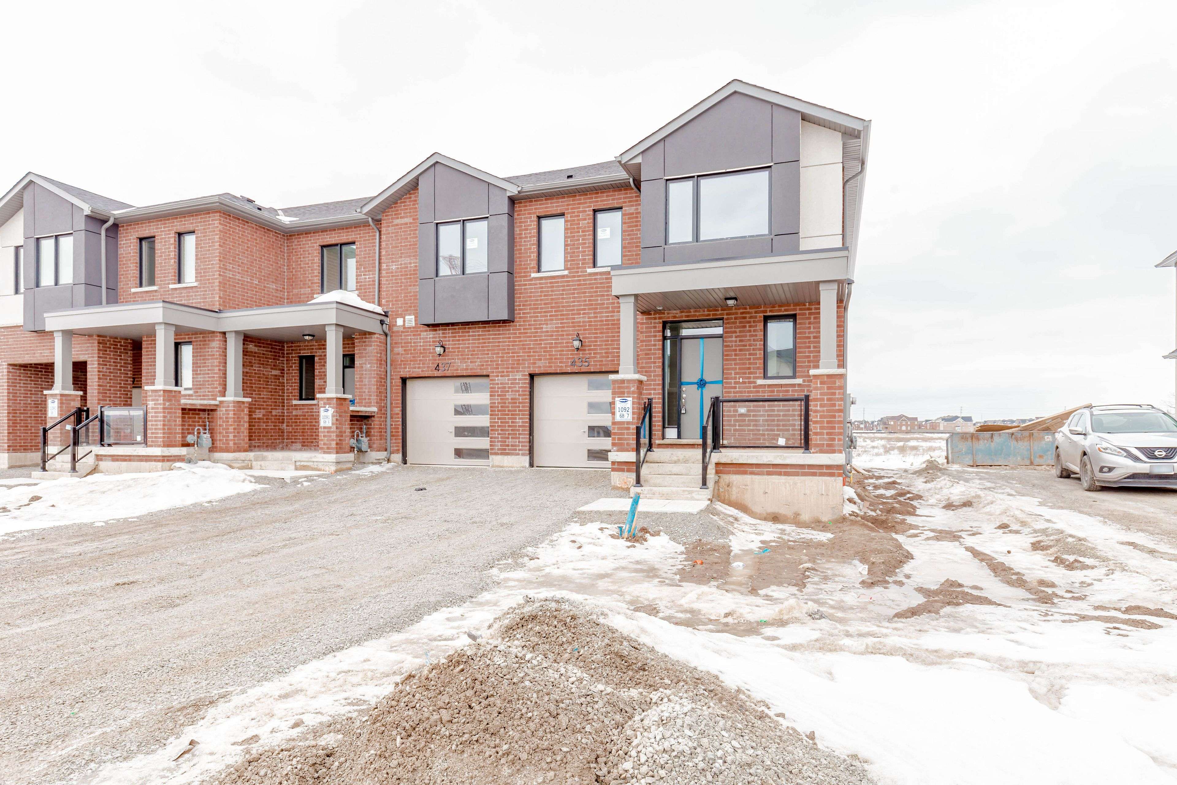 435 Gordon Krantz AVE, Milton, ON L9E 1W1