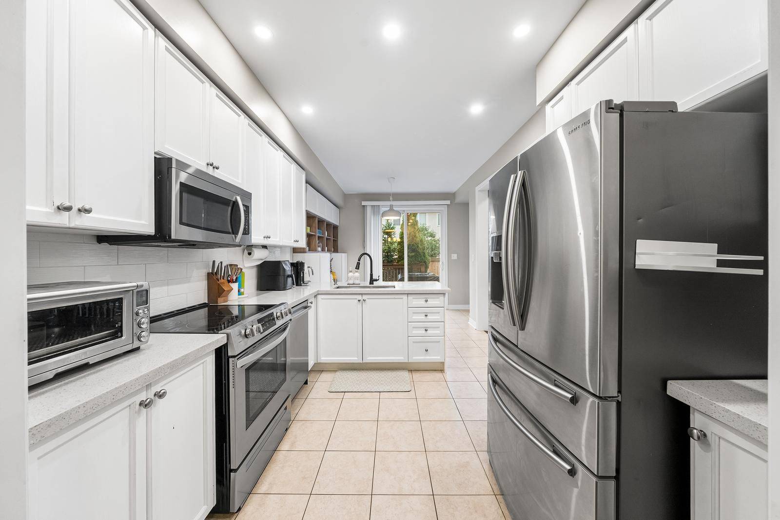 3275 Stalybridge DR #58, Oakville, ON L6M 0L2