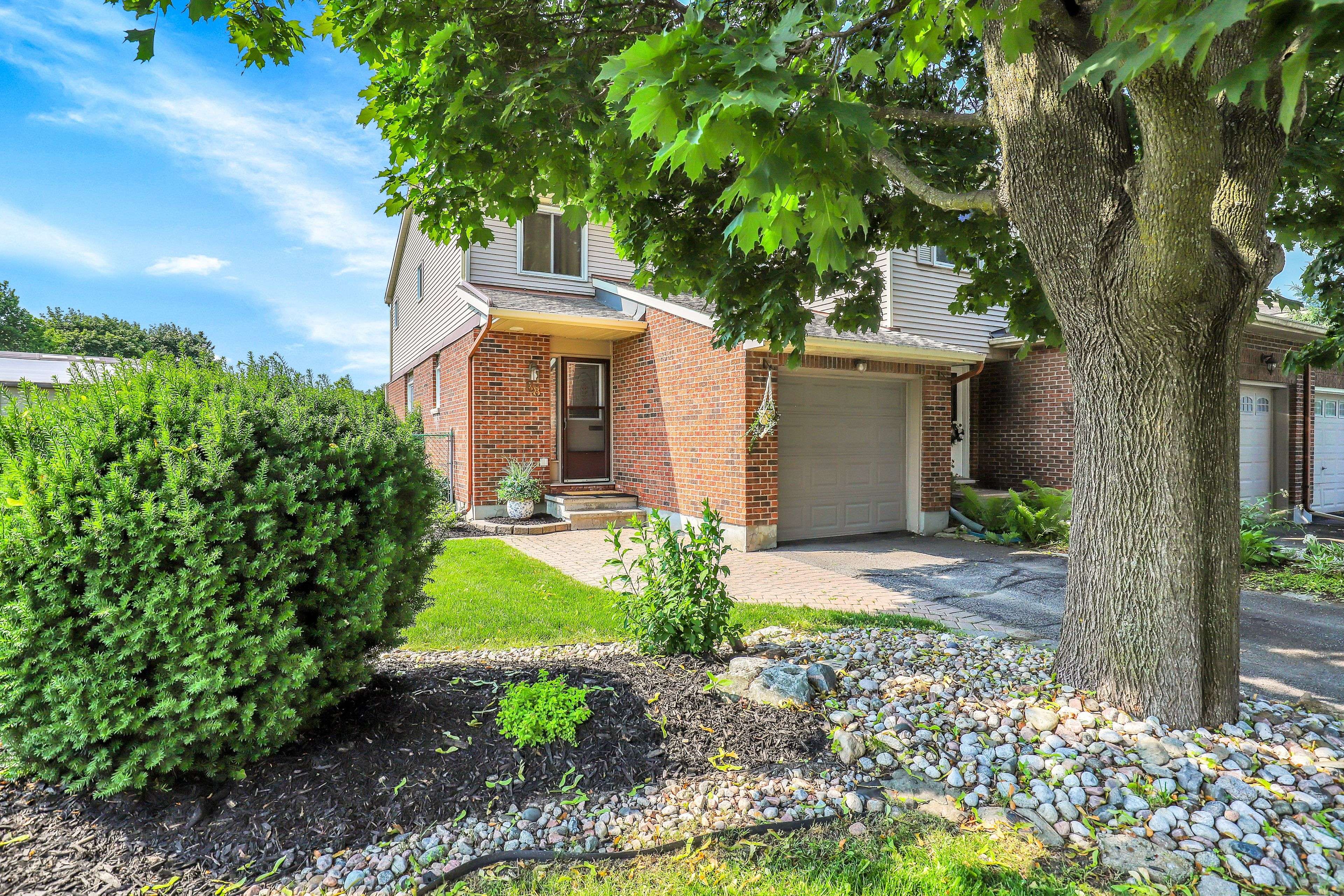 88 Homestead ST, Cityview - Parkwoods Hills - Rideau Shore, ON K2E 7N6