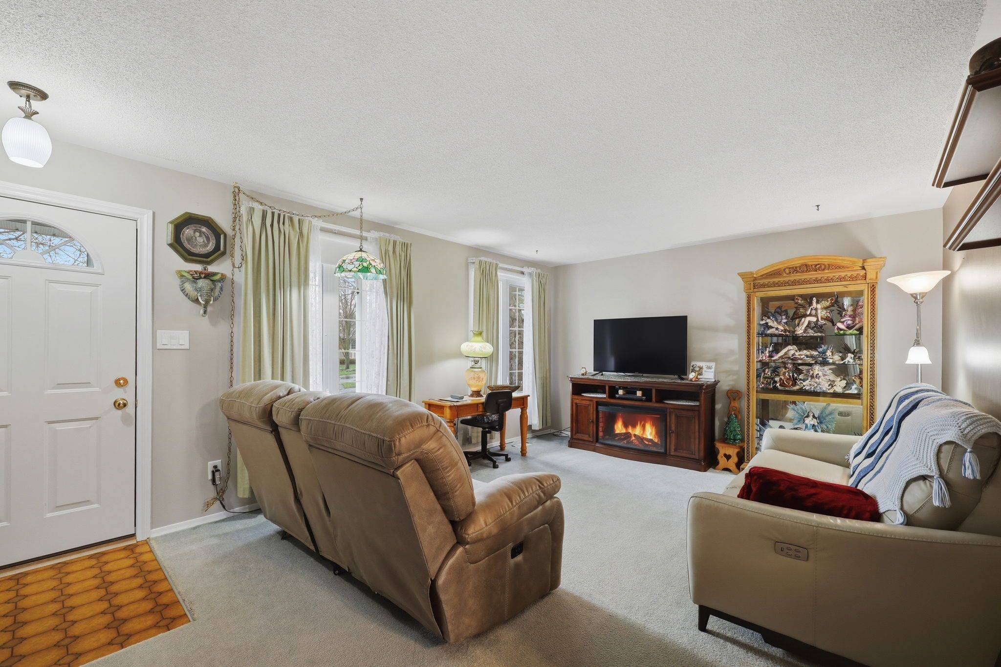 3 Larch PL, Ingersoll, ON N5C 3S6