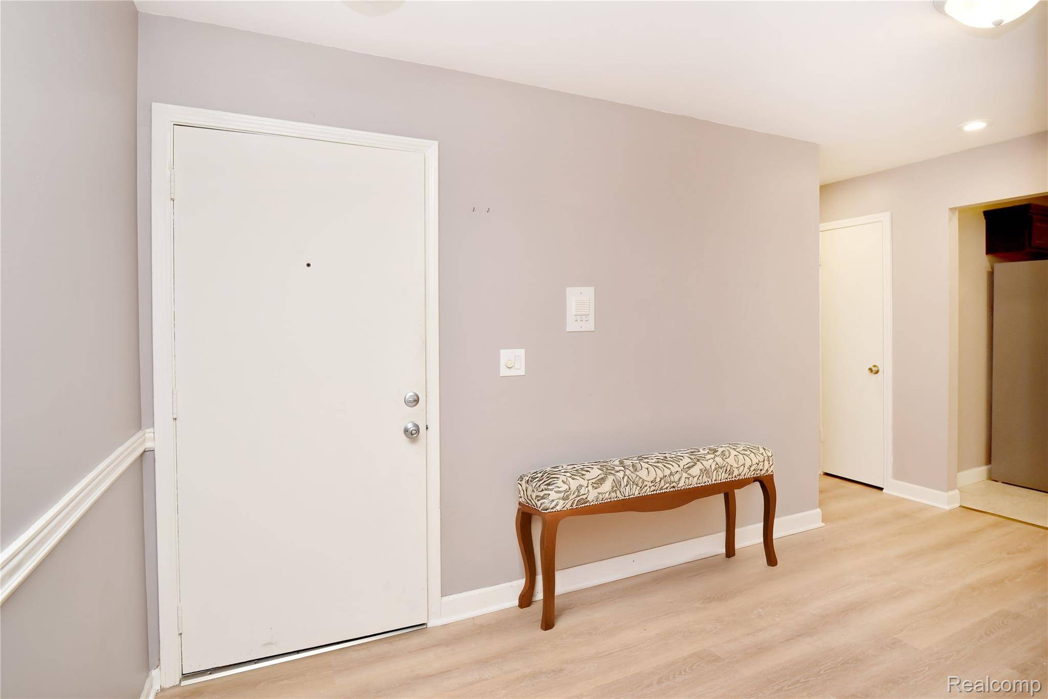 2463 Mulberry SQ #13, Bloomfield Hills, MI 48302