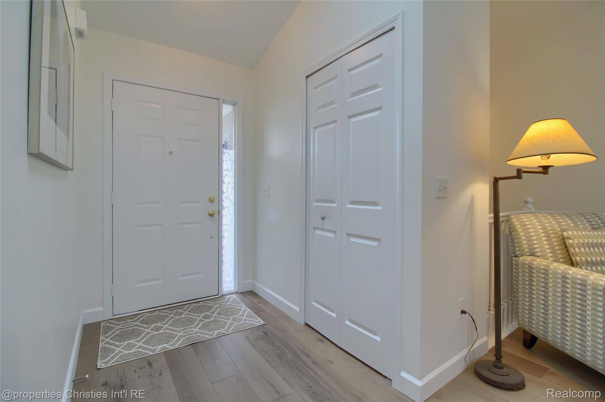 7258 Green Meadow LN, Canton Charter Township, MI 48187