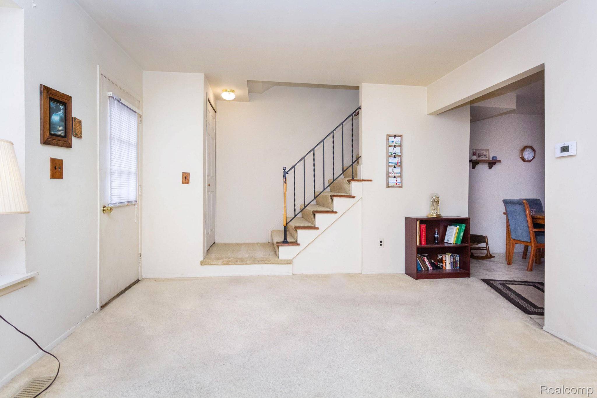 3026 Seaton Circuit N, Warren, MI 48091