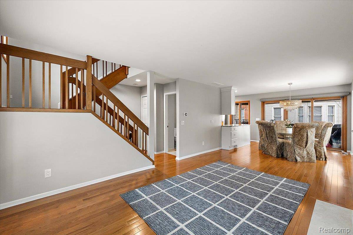 385 Hamilton ST, Plymouth, MI 48170