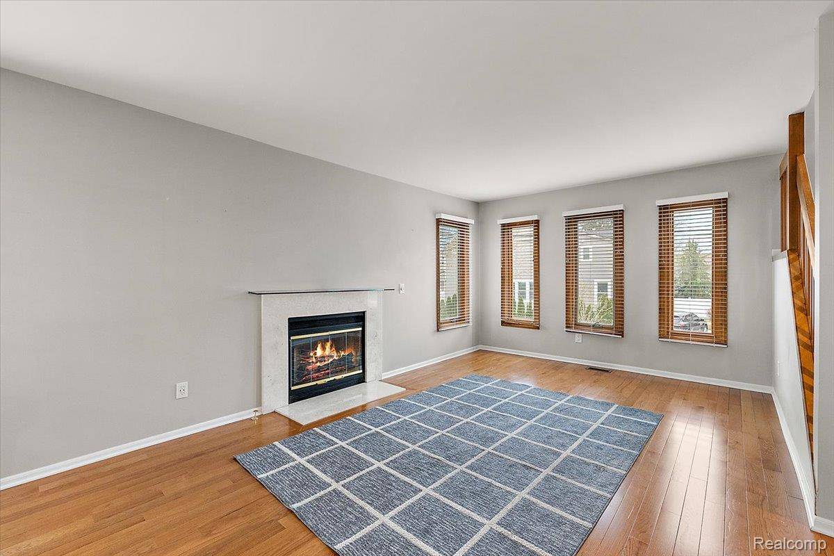 385 Hamilton ST, Plymouth, MI 48170