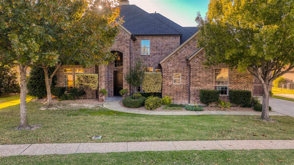 917 Crown Valley Drive, Weatherford, TX 76087