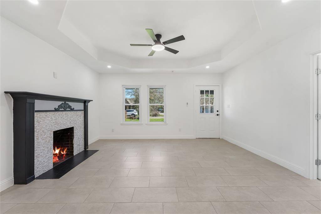 4432 Nolan Street, Fort Worth, TX 76119