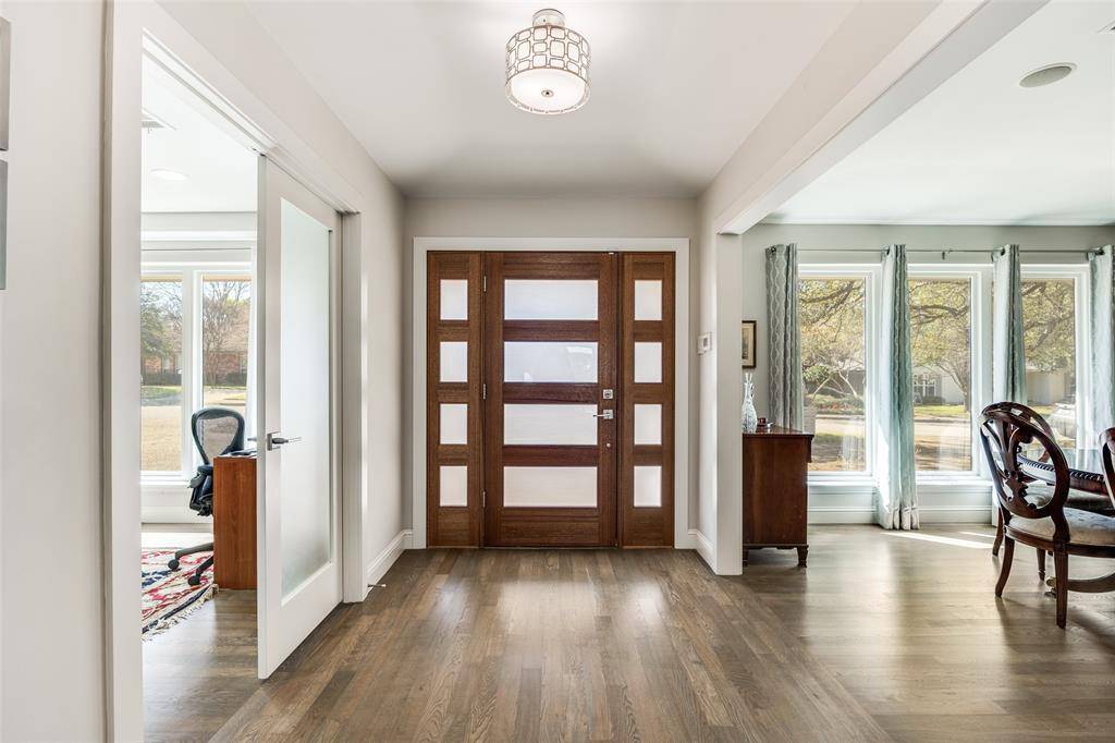 3851 Regent Drive, Dallas, TX 75229