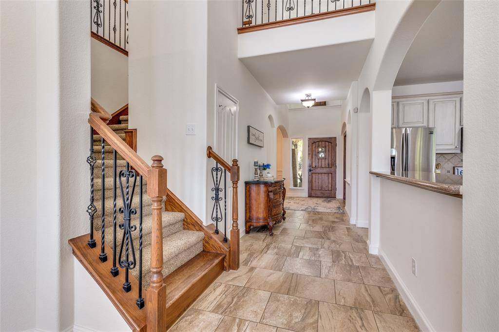 10229 Cantana Court, Fort Worth, TX 76244