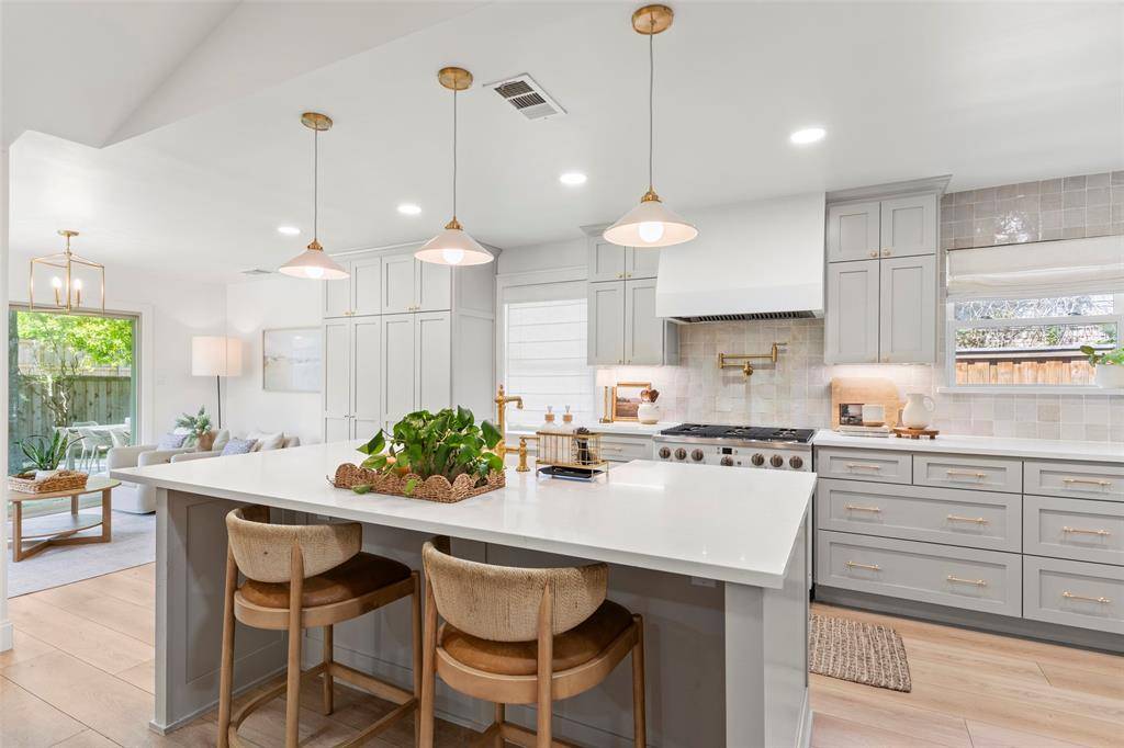 623 Opal Lane, Richardson, TX 75080