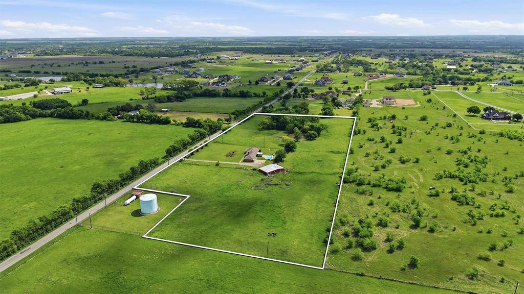 998 Bledsoe Road, Gunter, TX 75058