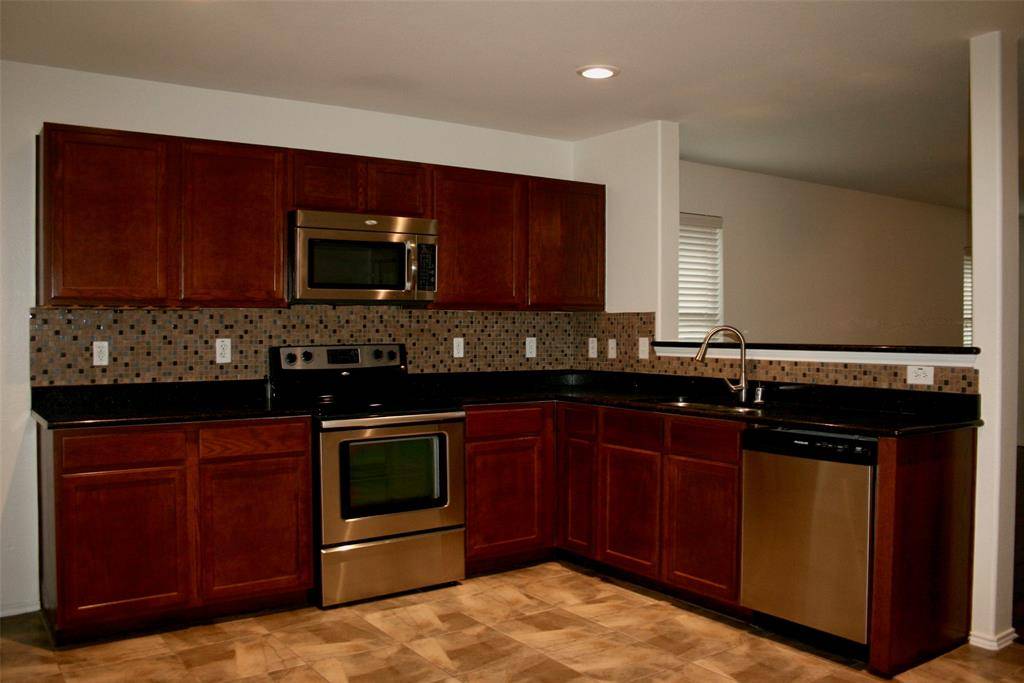 704 Windflower Drive, Fate, TX 75087