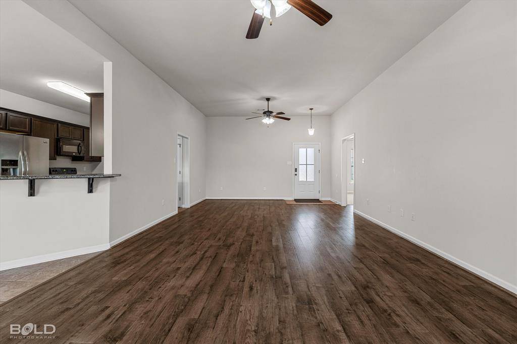 652 Riverscape Drive, Shreveport, LA 71104