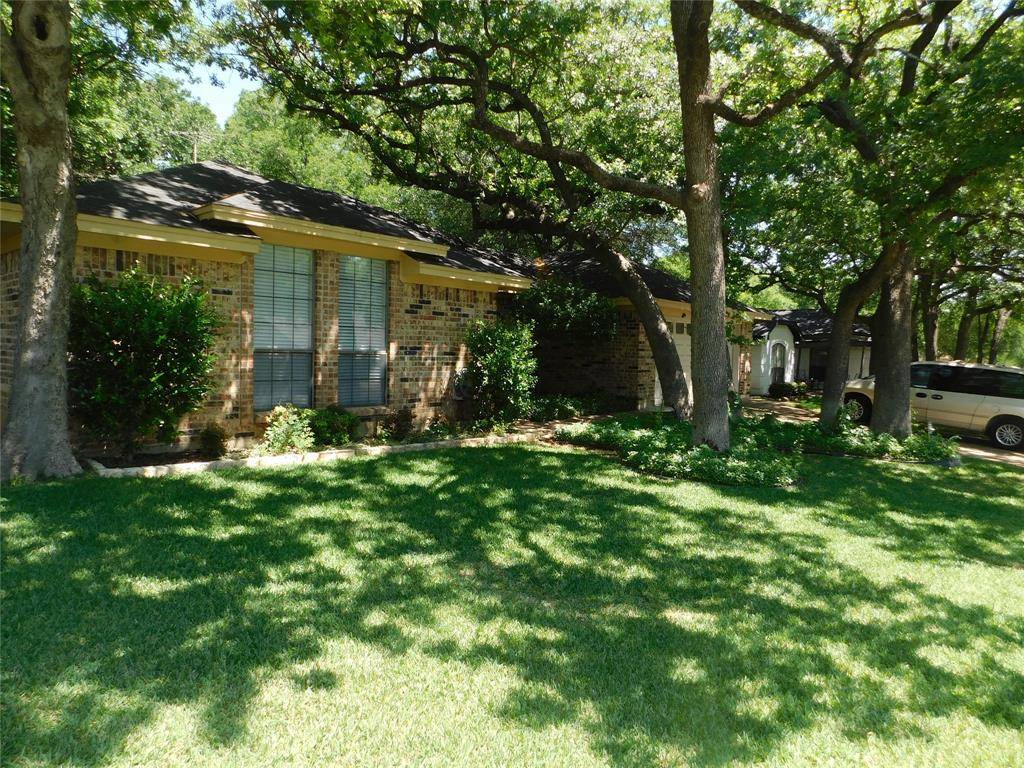 6749 Ridgewood Drive, North Richland Hills, TX 76182