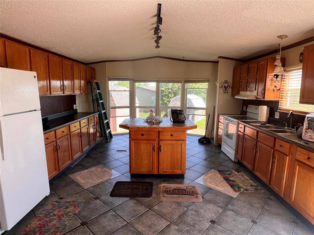 147 Morgan Place, New Fairview, TX 76078