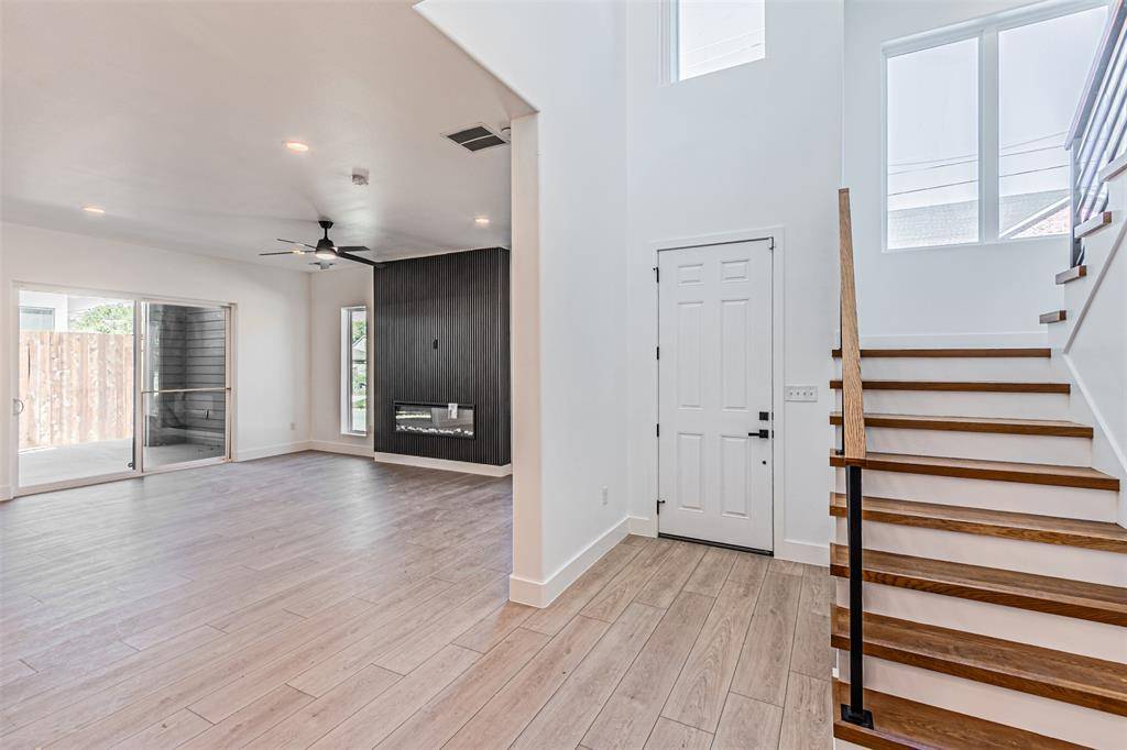 4319 Sylvester Street, Dallas, TX 75219