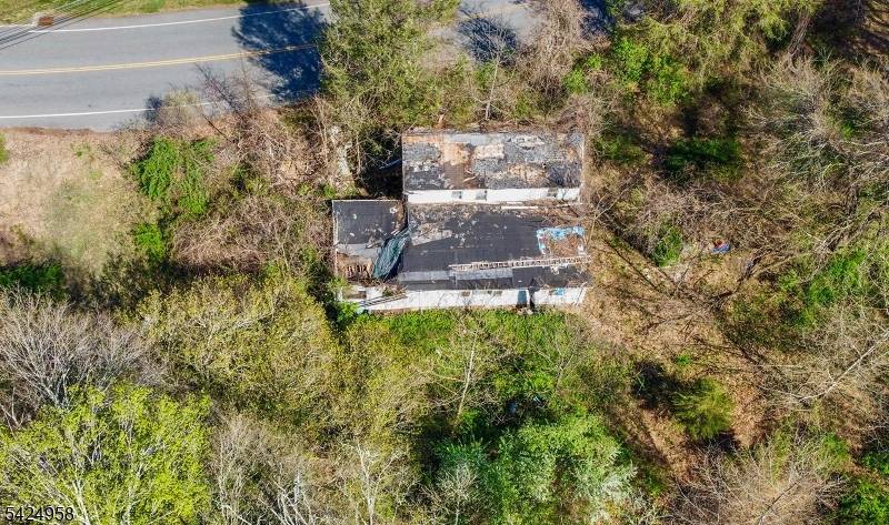 126 Meriden Rd, Rockaway Twp., NJ 07866