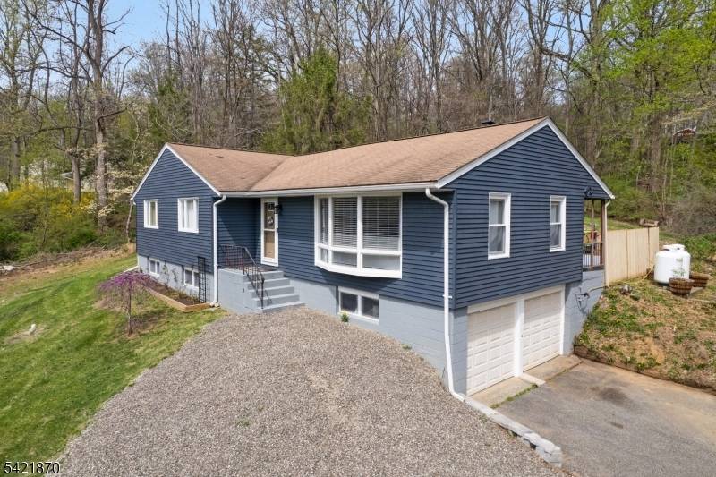 2 CHRISTINE RD., Independence Twp., NJ 07840