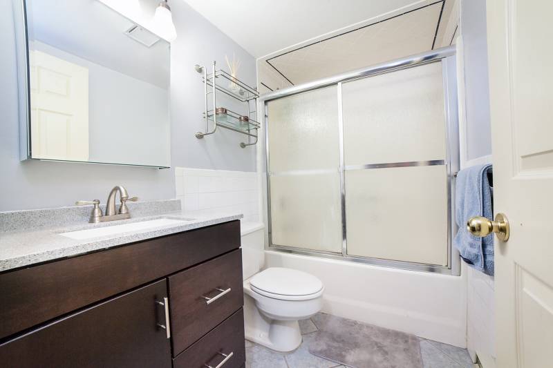 446 Passaic St #E, Hackensack City, NJ 07601