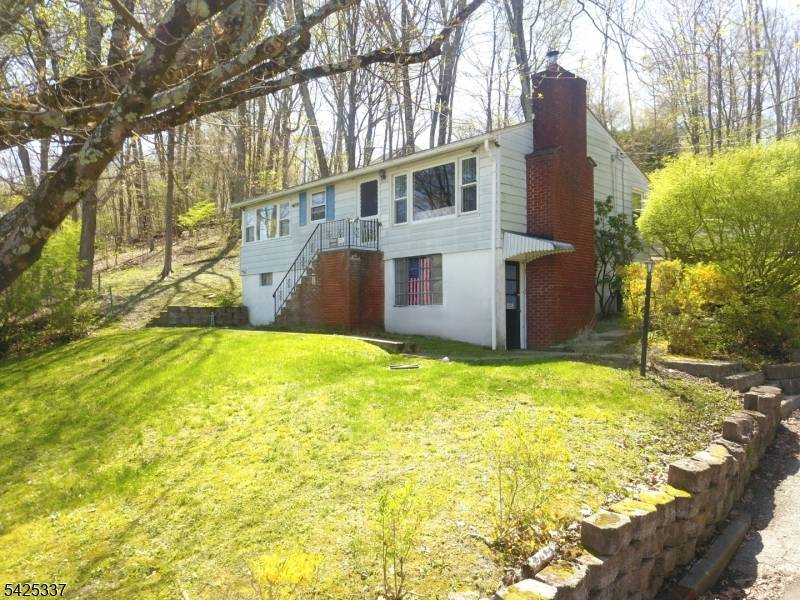 50 Alder Ter, Wantage Twp., NJ 07461