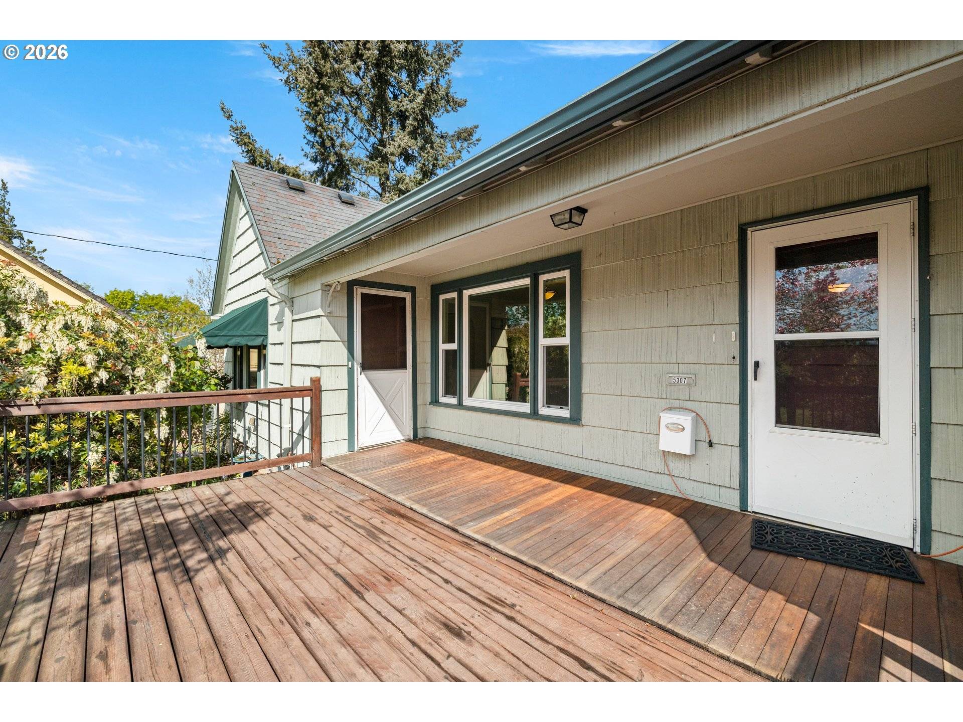 5307 SE LINCOLN ST, Portland, OR 97215