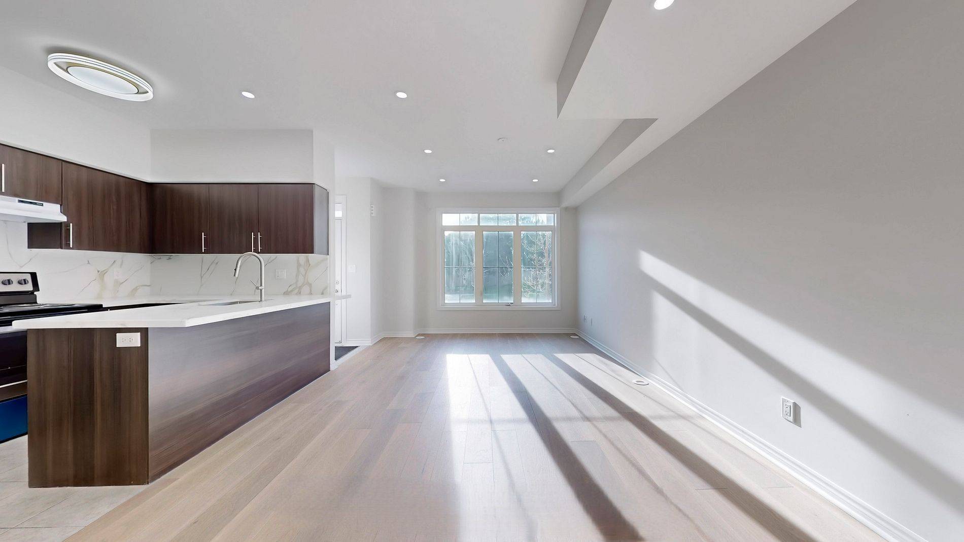 1251 Bridletowne CIR #6, Toronto E05, ON M1W 0A5