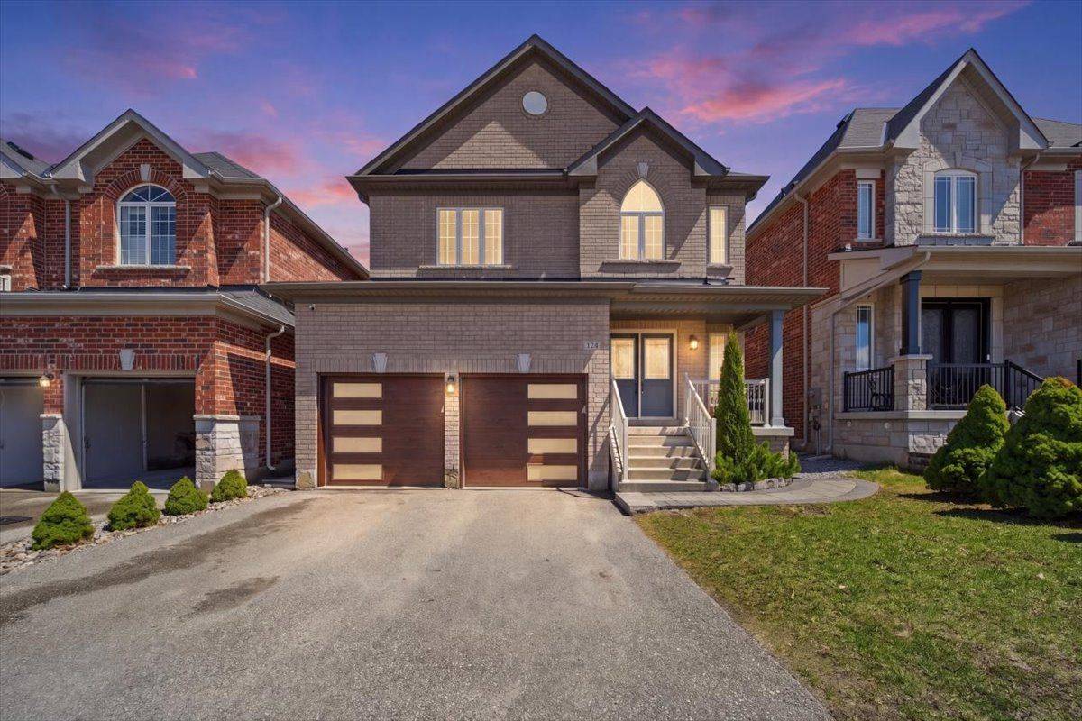 136 Noble DR, Bradford West Gwillimbury, ON L3Z 0J5