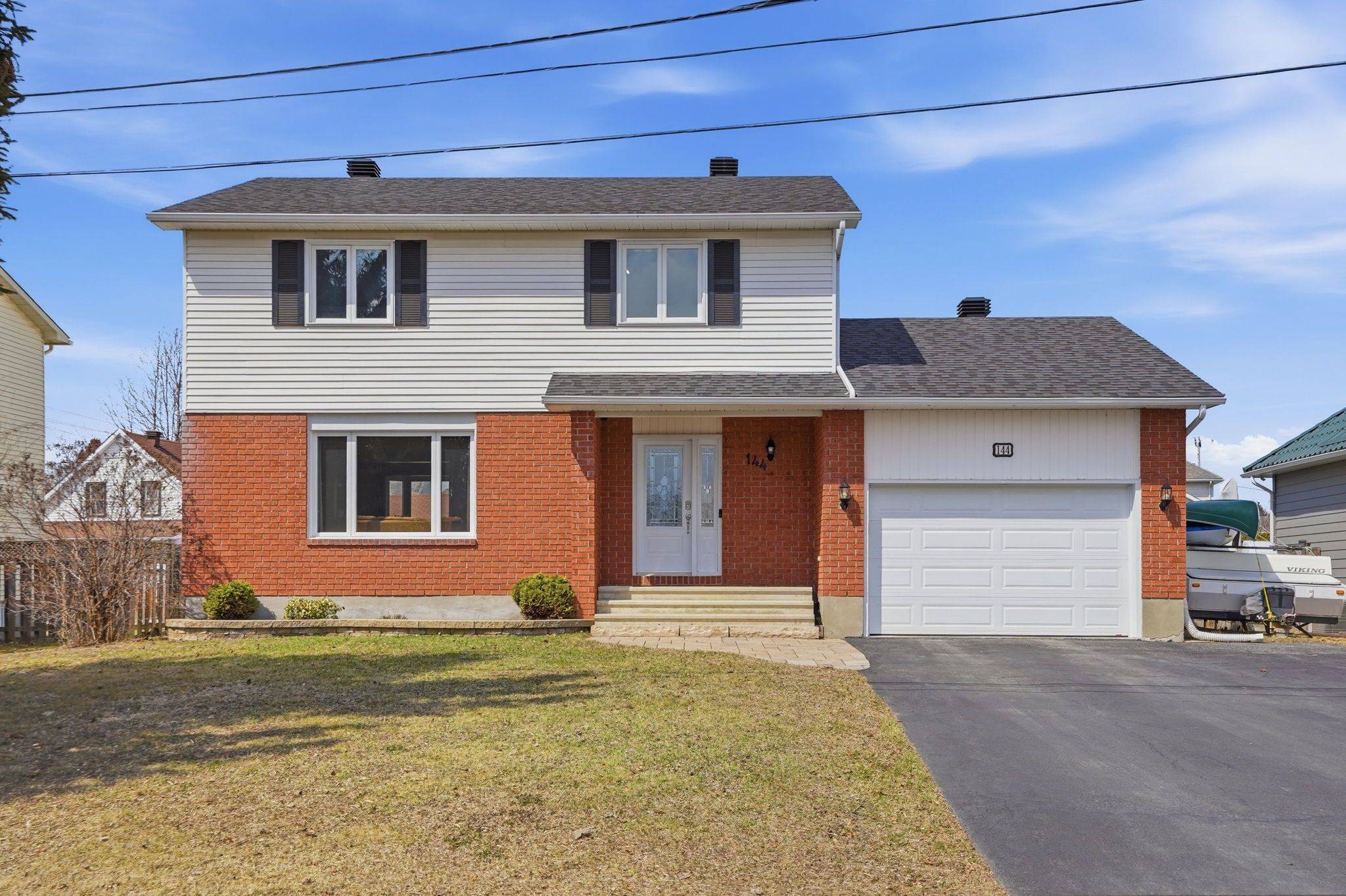 144 Centenaire ST, Russell, ON K0A 1W0