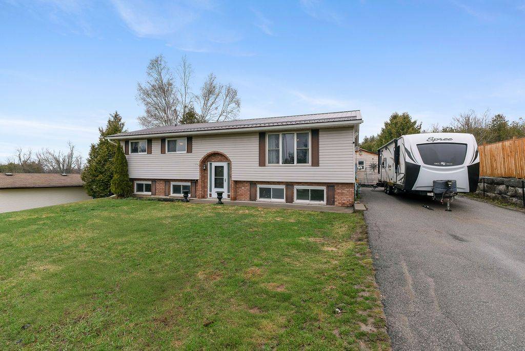 29 Grandview DR, Kawartha Lakes, ON K0L 2W0