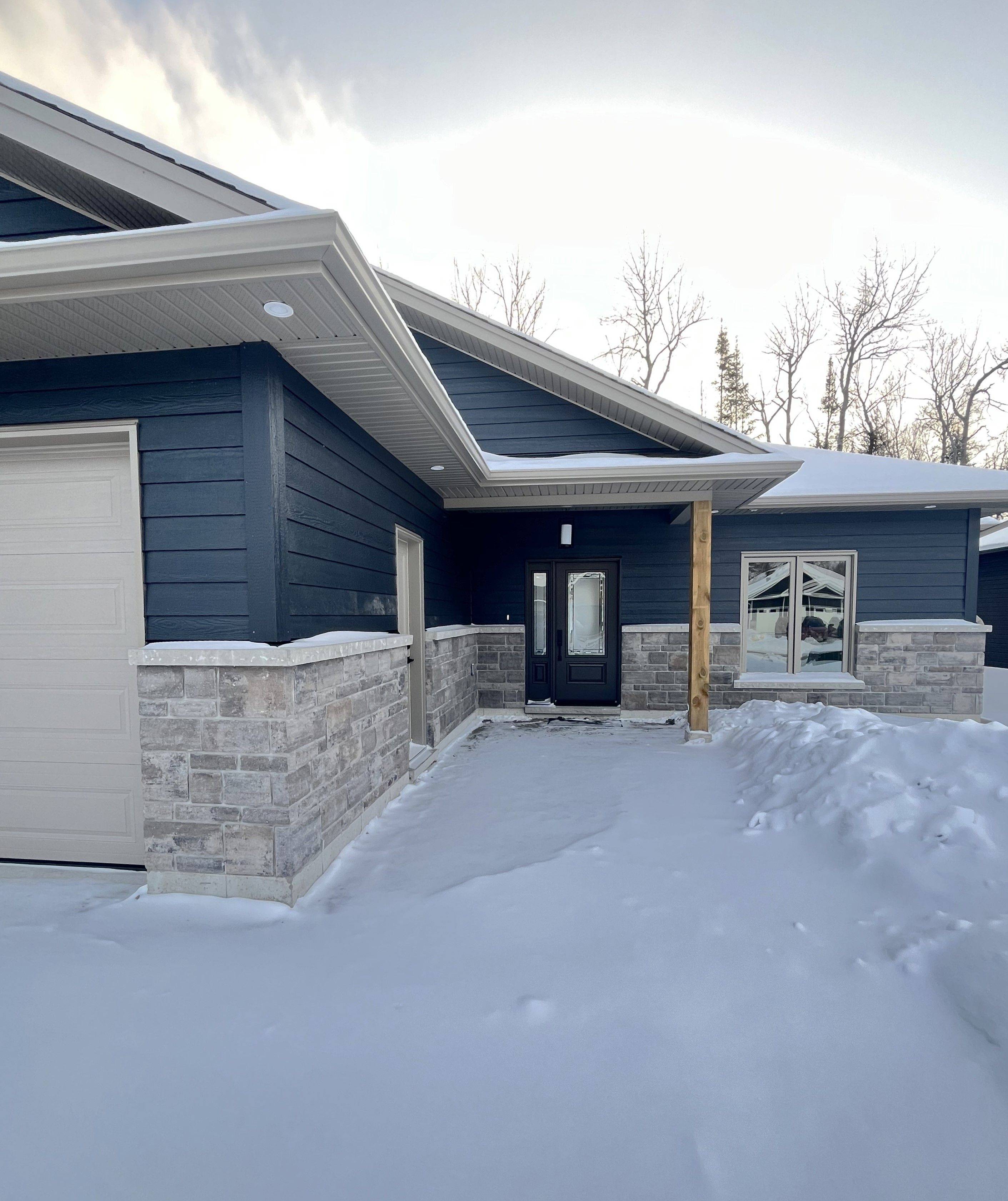 26 Masson LN W, Callander, ON P0H 1H0