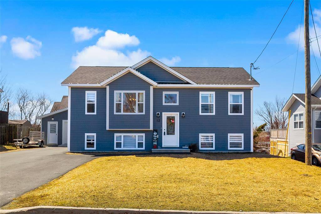 12 Tilleys Road S, Conception Bay South, NL A1X 3C9