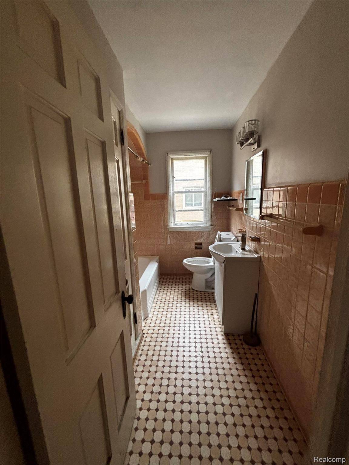 16520 Baylis ST, Detroit, MI 48221