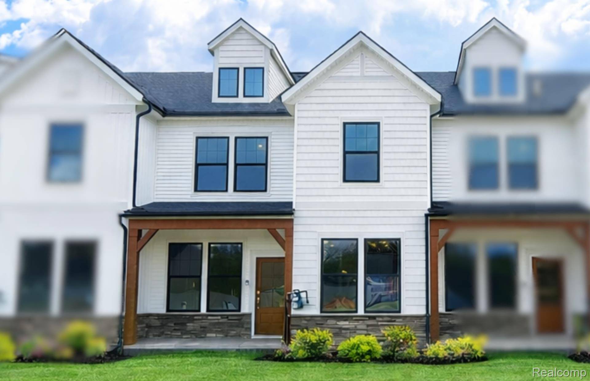 265 Lantana DR, Brightoncity_livingston, MI 48116