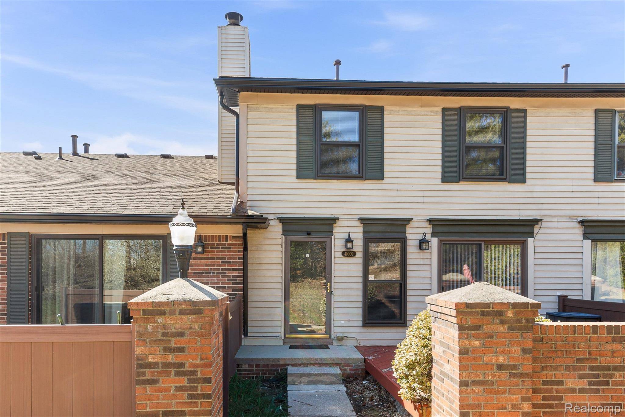 41009 Southwind DR, Canton Charter Township, MI 48188