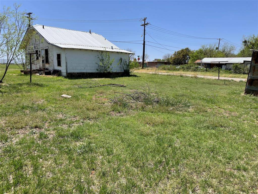 816 W Elliott Street, Breckenridge, TX 76424