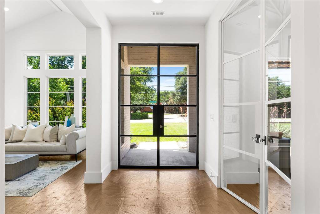 6243 Churchill Way, Dallas, TX 75230