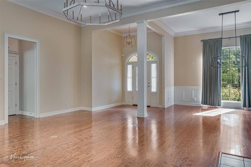 9692 Norris Ferry Road, Shreveport, LA 71106