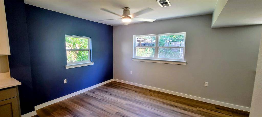 1710 Glenwick Lane, Irving, TX 75060