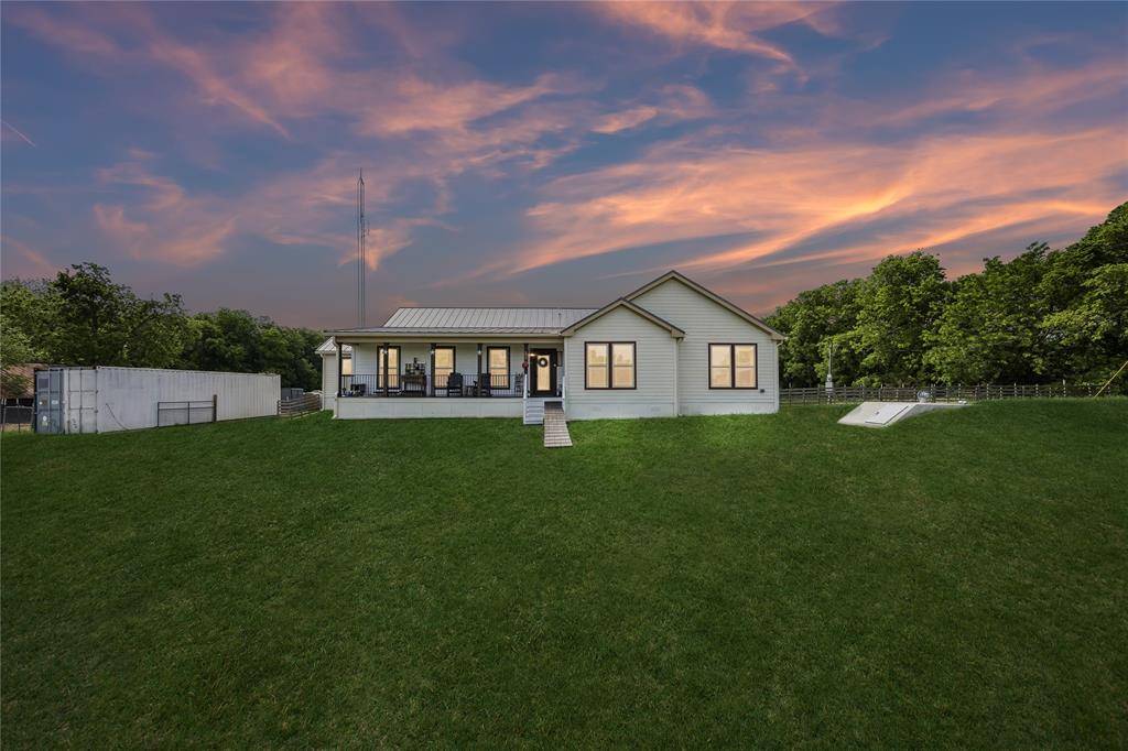 579 County Road 5005, Blue Ridge, TX 75424