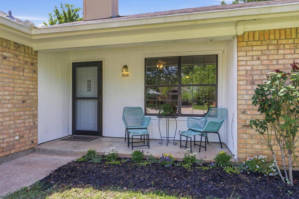 2616 Carten Street, Fort Worth, TX 76112