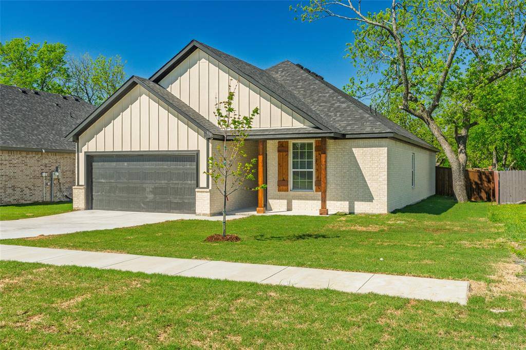 113 N Third Street, Celeste, TX 75423