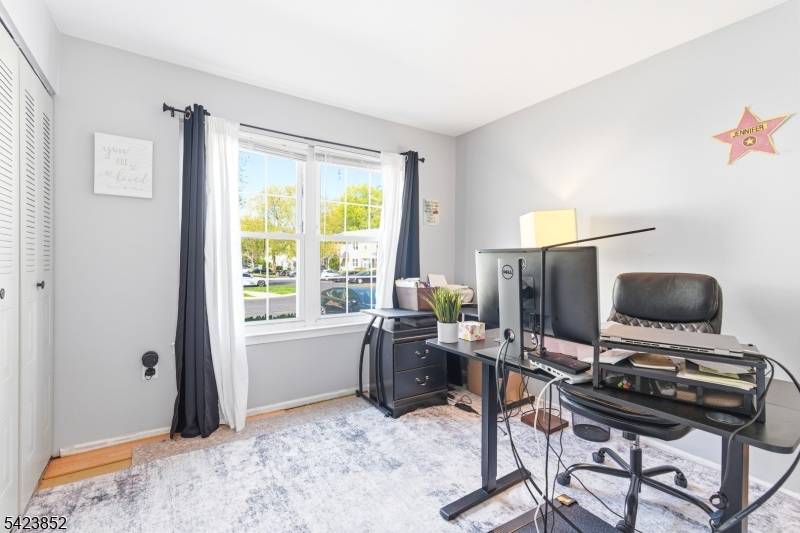 102 Morgan Pl, East Brunswick Twp., NJ 08816