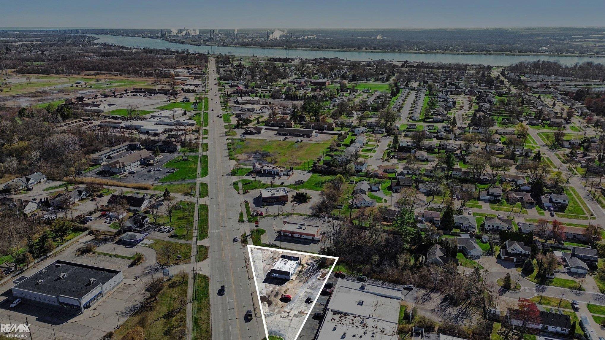 1705 Gratiot BLVD, Marysville, MI 48040