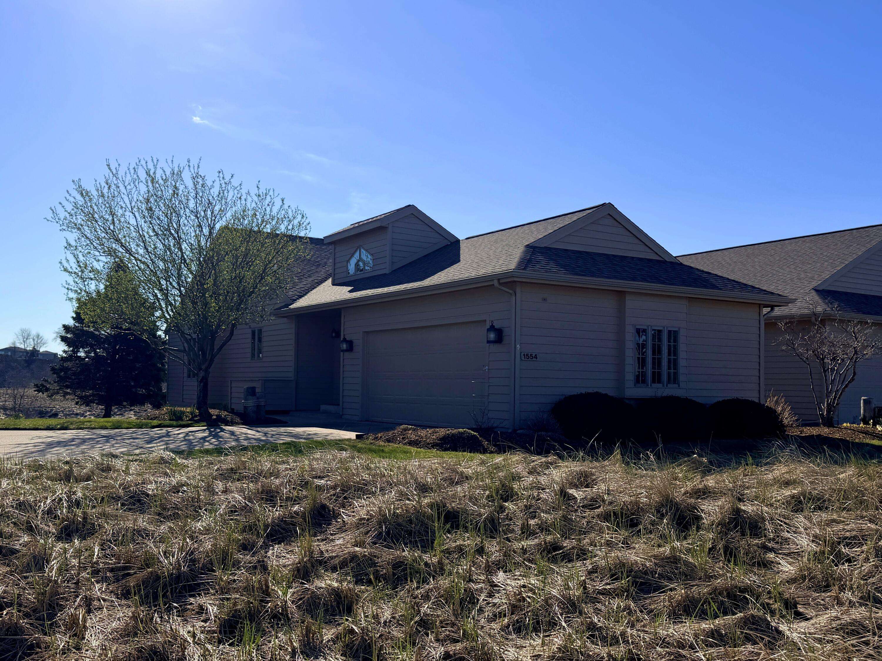 1554 E Harbour Towne CIR #73, Muskegon City, MI 49441