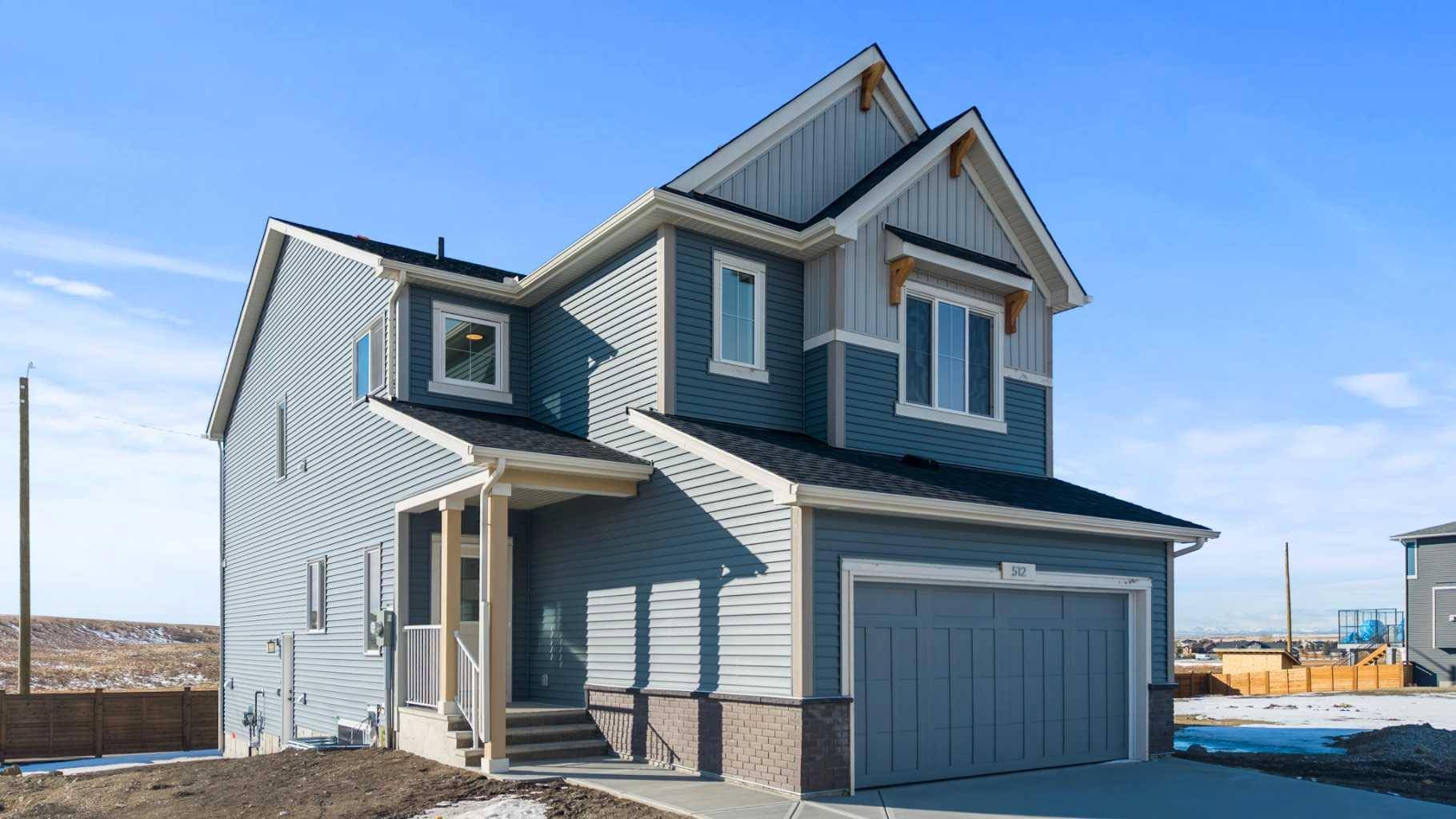 512 Lawthorn WAY SE, Airdrie, AB T4A 3N9